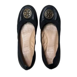 Tory Burch Black Leather Reva Flats w/ Gold Logo ✨ Sz 7
